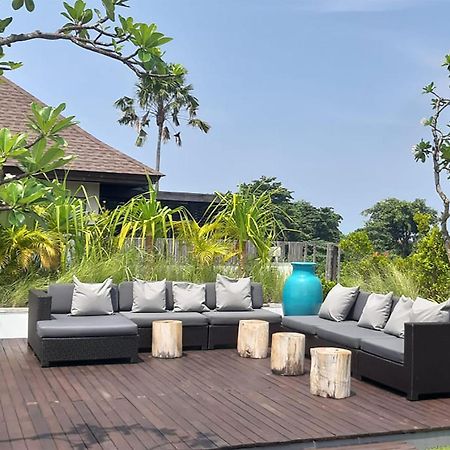 Villa Cendrawasih Seminyak  Luaran gambar